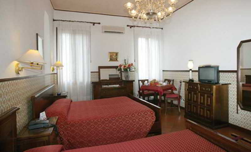 Hotel Orsaria Venise Extérieur photo
